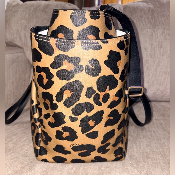 Coach Leopard Print Diaper bag in Tan and Black - Picture 4 of 9